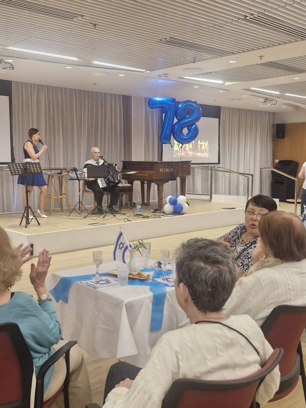 Beth Juliana · חיי הקהילה