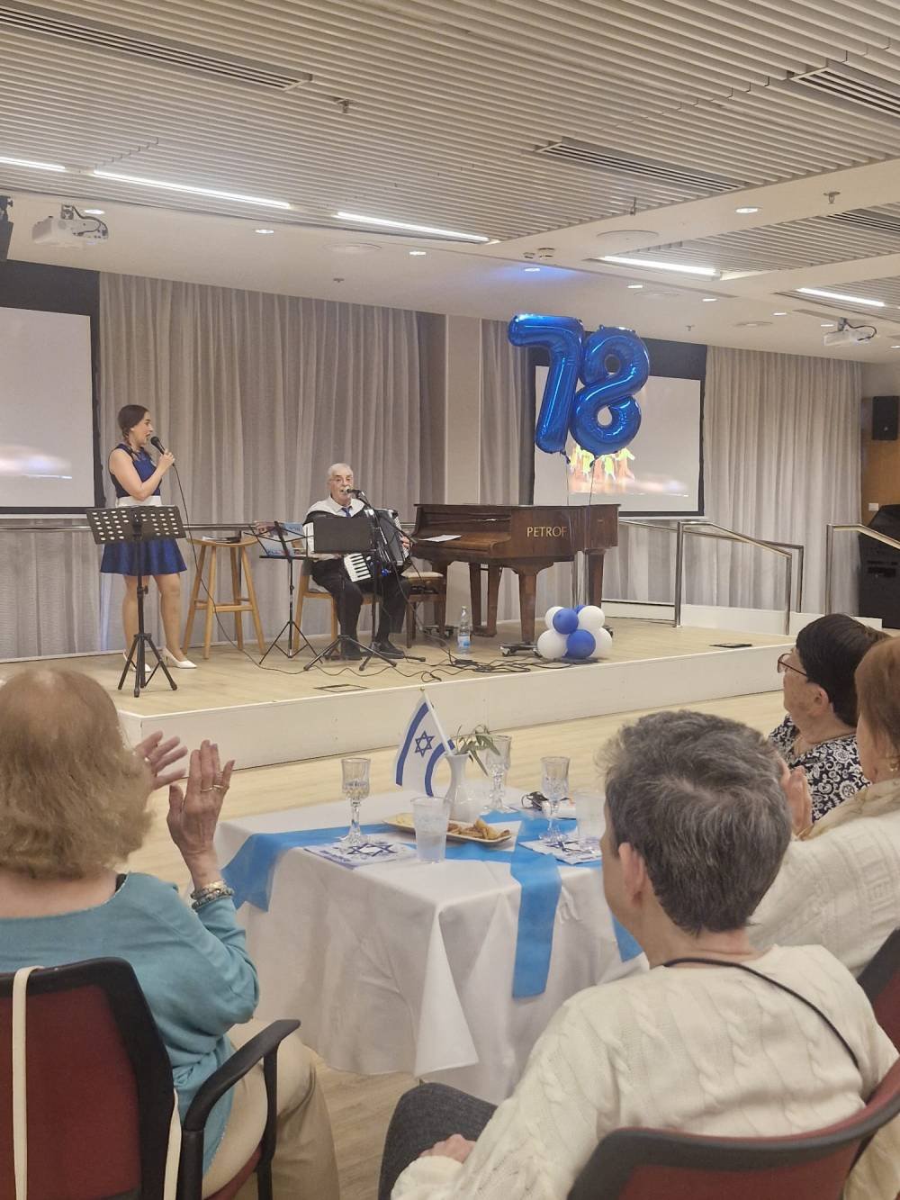 Beth Juliana · חיי הקהילה