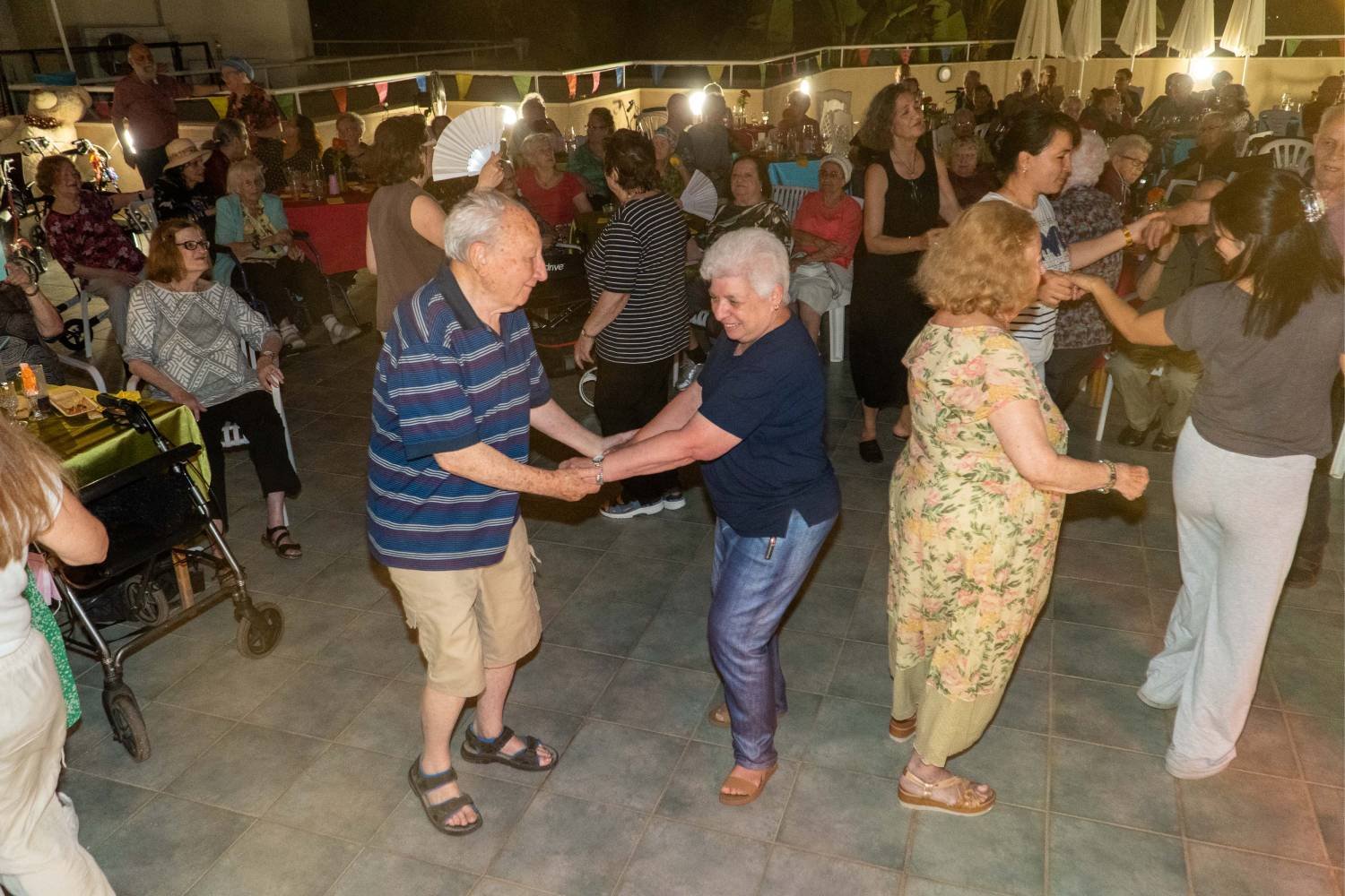 Beth Juliana · חיי הקהילה