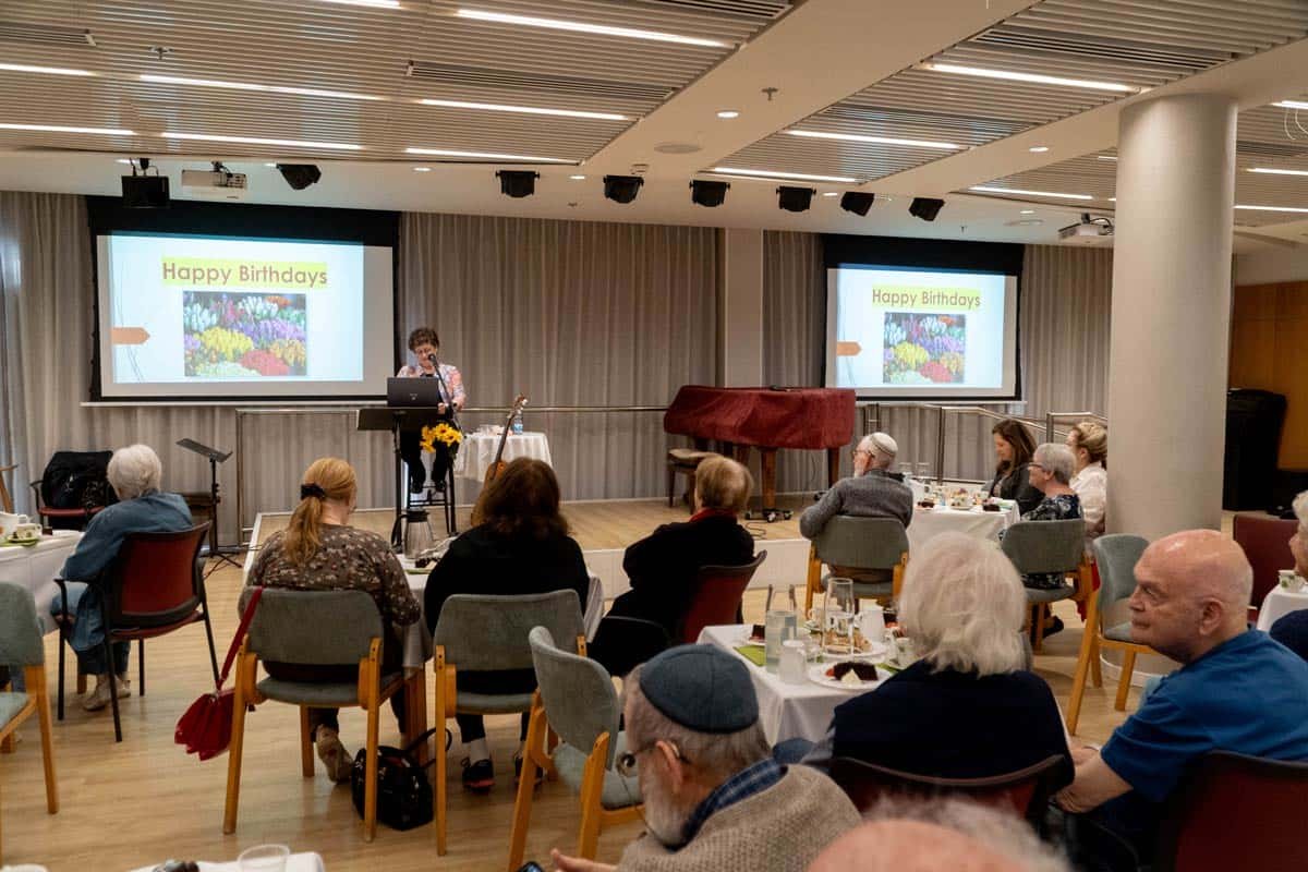 Beth Juliana · חיי הקהילה