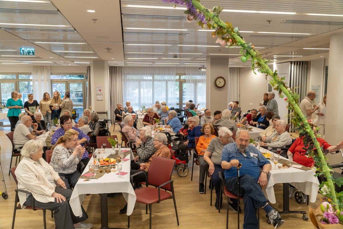 Beth Juliana · חיי הקהילה