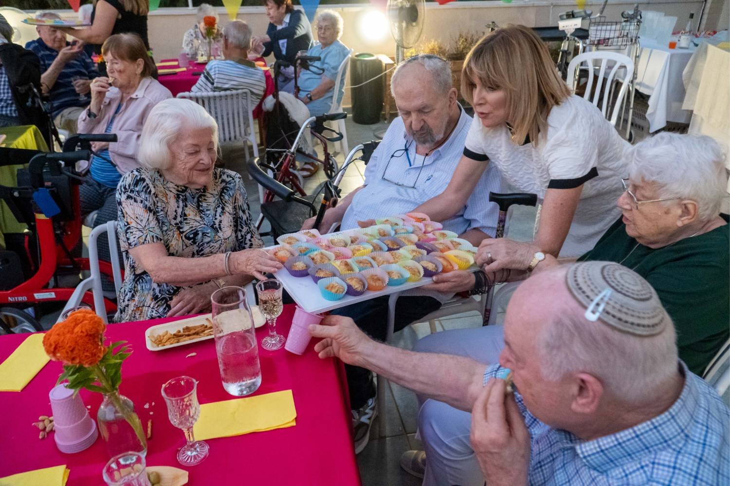 Beth Juliana · חיי הקהילה